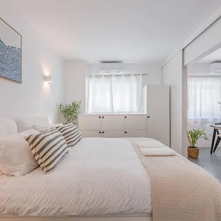 Center Loft